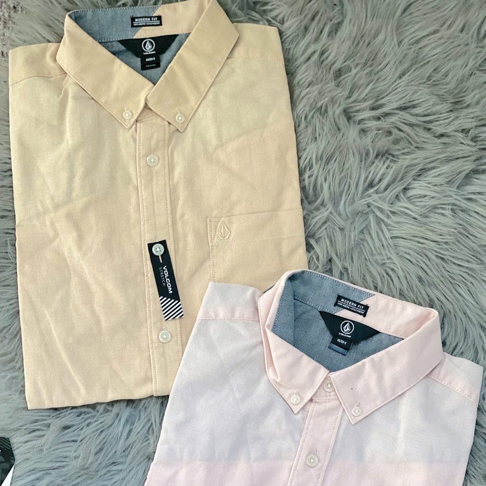 VOLCOM MENS EVERETT OXFORD SHORT SLEEVE SHIRTS SIZE SM😍(Sold individually)